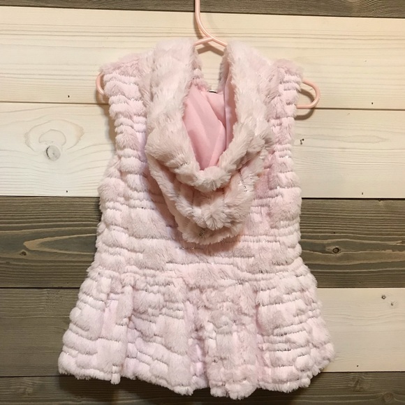 Little Lass ⚜️ Pink Hooded Furry Sequin Vest - Picture 2 of 5